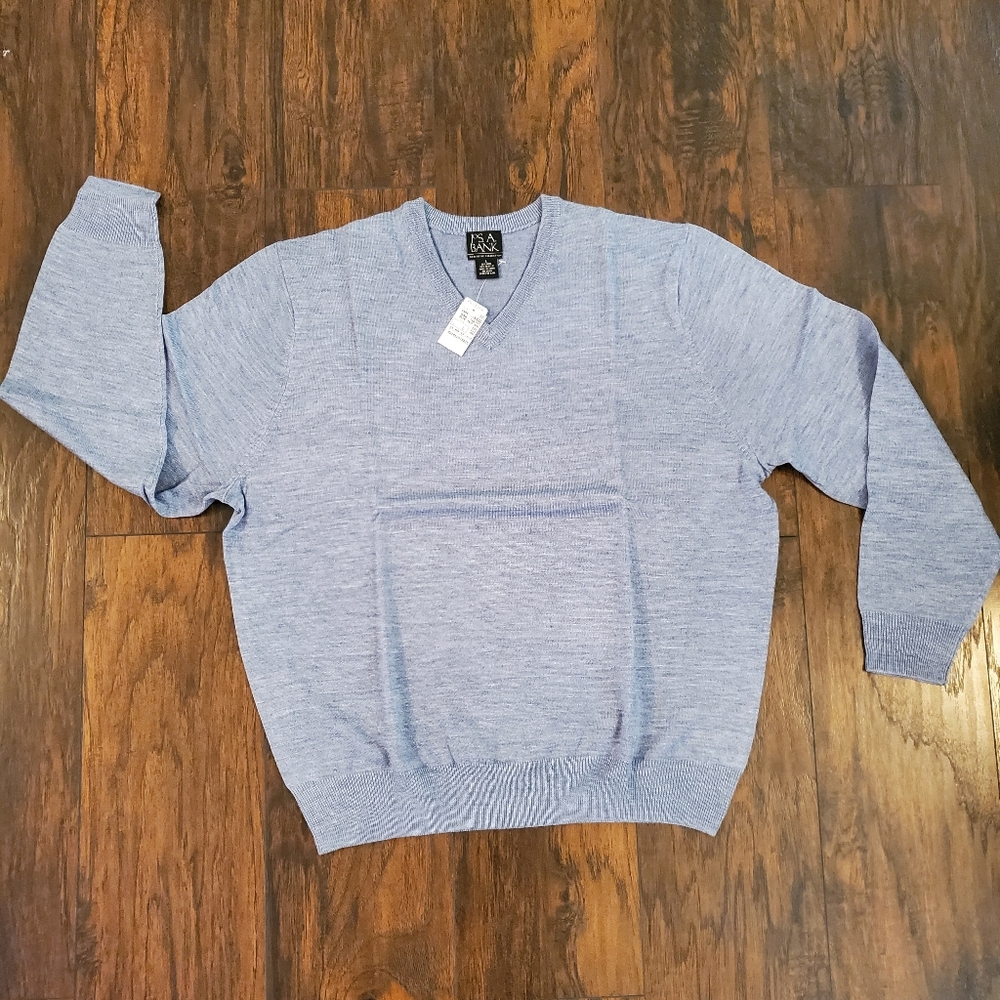 Josephe A. Banks NWT Wool V-Neck Sweater Size L